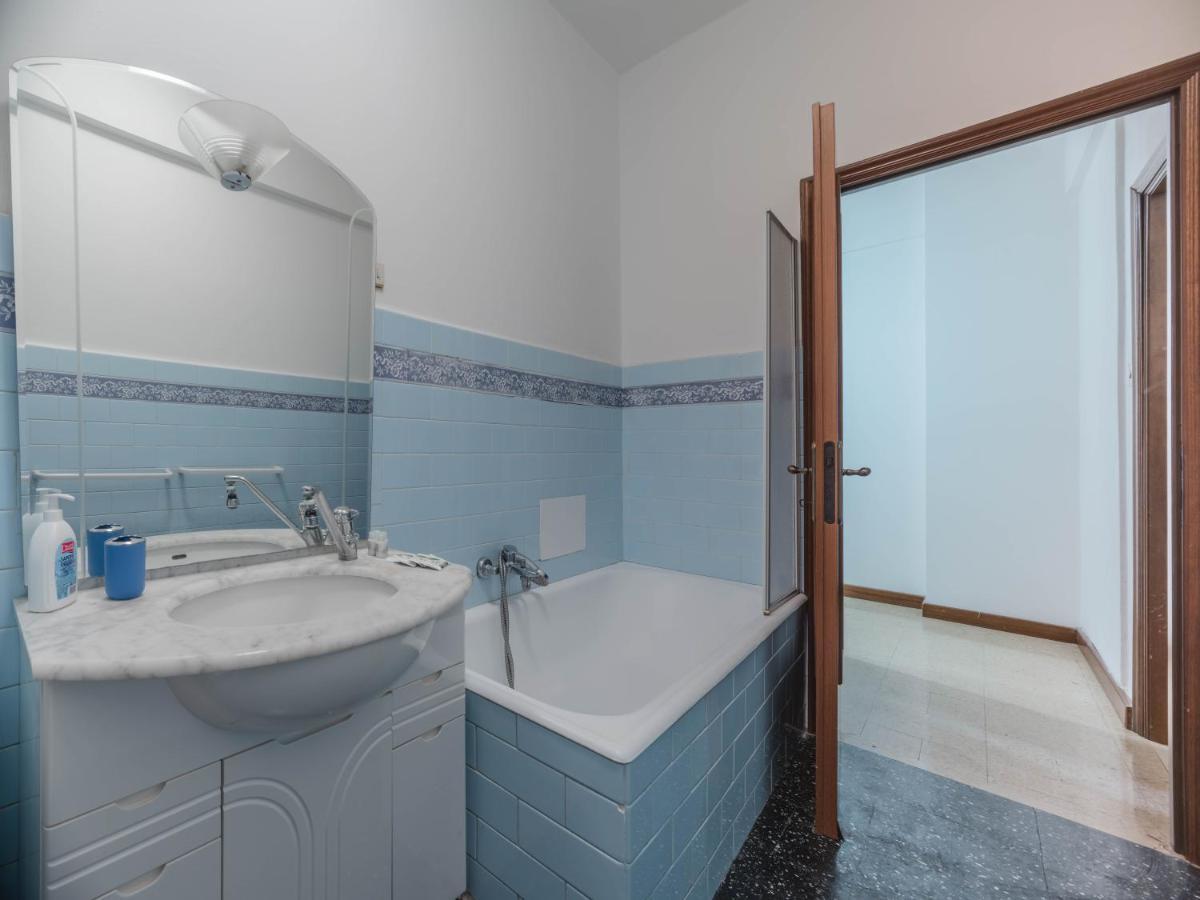 Casa Di Maty - Cozy Apartment With Balcony La Spezia Exterior photo